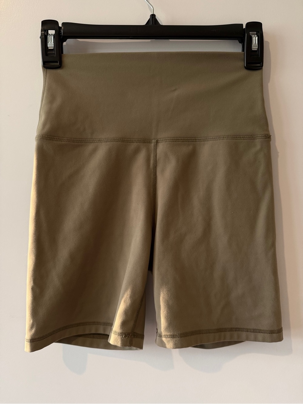 Set Active High-Waist Olive Bike Shorts